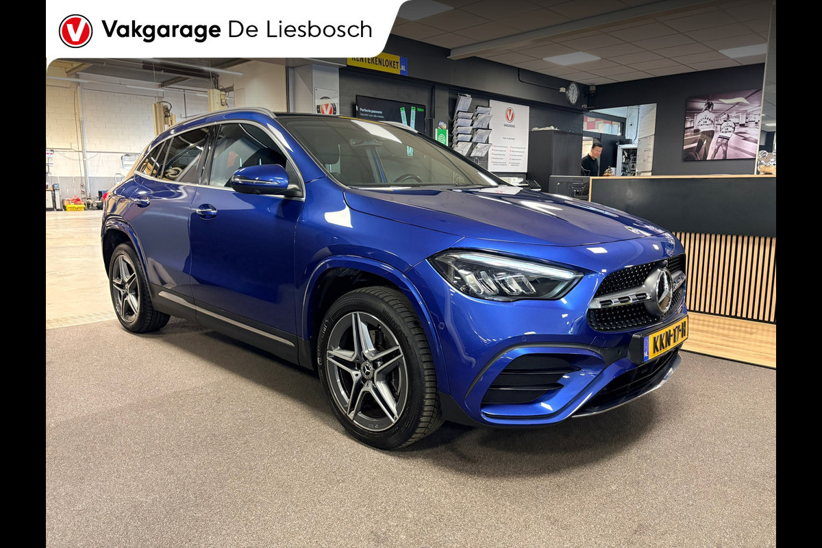 Mercedes-Benz GLA 250 e AMG Line |19 inch | 360camera| panoramadak|sfeer verlichting