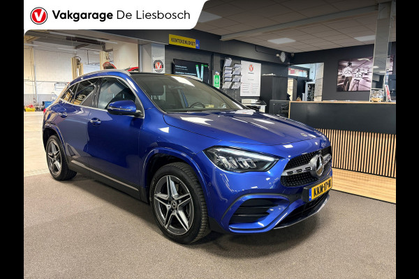 Mercedes-Benz GLA 250 e AMG Line |19 inch | 360camera| panoramadak|sfeer verlichting
