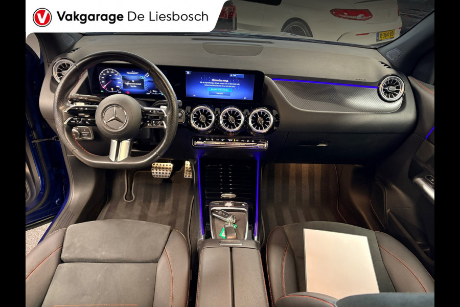 Mercedes-Benz GLA 250 e AMG Line |19 inch | 360camera| panoramadak|sfeer verlichting
