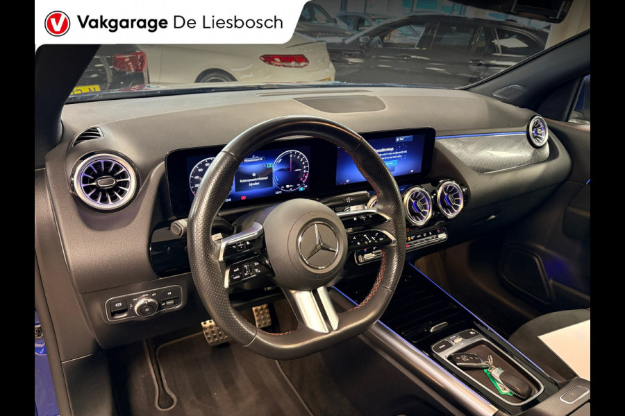 Mercedes-Benz GLA 250 e AMG Line |19 inch | 360camera| panoramadak|sfeer verlichting