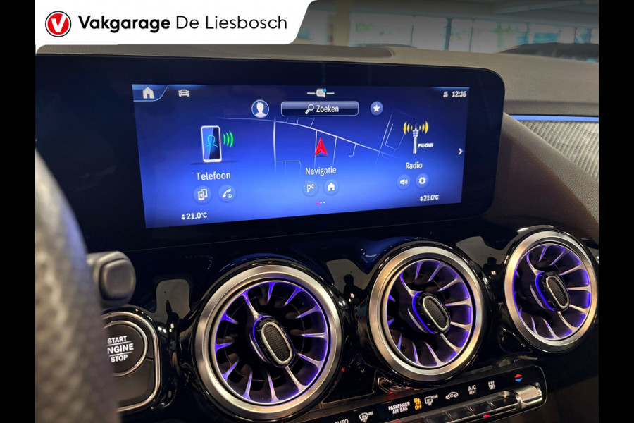Mercedes-Benz GLA 250 e AMG Line |19 inch | 360camera| panoramadak|sfeer verlichting