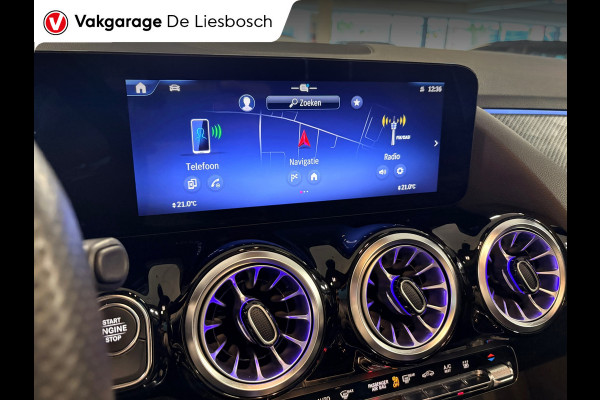 Mercedes-Benz GLA 250 e AMG Line |19 inch | 360camera| panoramadak|sfeer verlichting