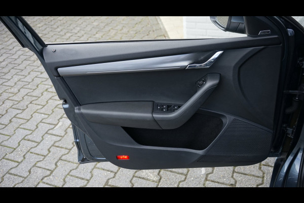 Škoda Octavia Combi 1.0 TSI Greentech AUTOMAAT-CANTON SOUND-CLIMA-CRUISE-KEYLESS-LED-NAVIGATIE-STOELVERWARMING