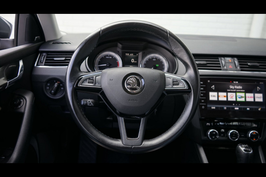 Škoda Octavia Combi 1.0 TSI Greentech AUTOMAAT-CANTON SOUND-CLIMA-CRUISE-KEYLESS-LED-NAVIGATIE-STOELVERWARMING