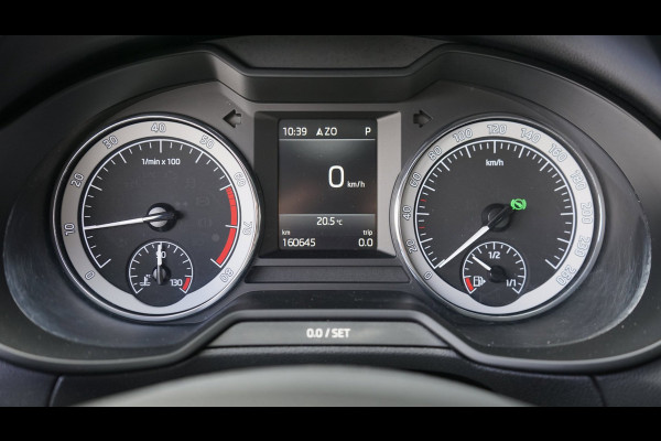 Škoda Octavia Combi 1.0 TSI Greentech AUTOMAAT-CANTON SOUND-CLIMA-CRUISE-KEYLESS-LED-NAVIGATIE-STOELVERWARMING