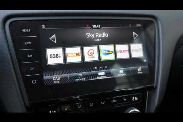 Škoda Octavia Combi 1.0 TSI Greentech AUTOMAAT-CANTON SOUND-CLIMA-CRUISE-KEYLESS-LED-NAVIGATIE-STOELVERWARMING