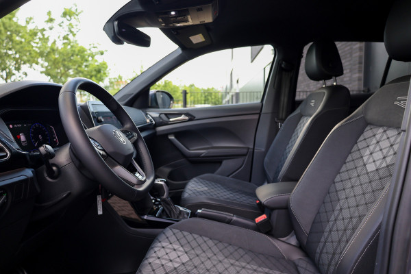 Volkswagen T-Cross 1.0 TSI R-Line Edition | R-LINE | ACC | IQ LIGHT | CAMERA | 18 INCH | VERLICHTE GRILL | DIGITAL |