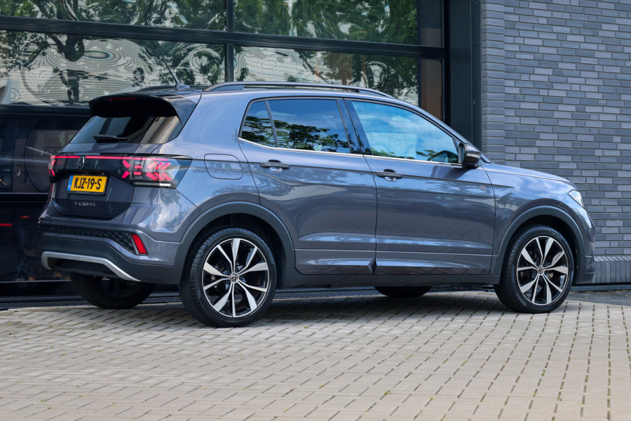 Volkswagen T-Cross 1.0 TSI R-Line Edition | R-LINE | ACC | IQ LIGHT | CAMERA | 18 INCH | VERLICHTE GRILL | DIGITAL |