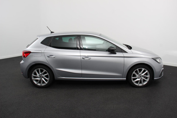 Seat Ibiza 1.0 TSI 110 pk DSG FR Navigatie Apple Carplay / Android Auto Climate Control Stoelverwarming Cruise control LED-koplampen