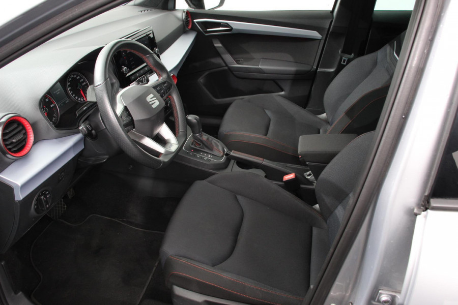Seat Ibiza 1.0 TSI 110 pk DSG FR Navigatie Apple Carplay / Android Auto Climate Control Stoelverwarming Cruise control LED-koplampen