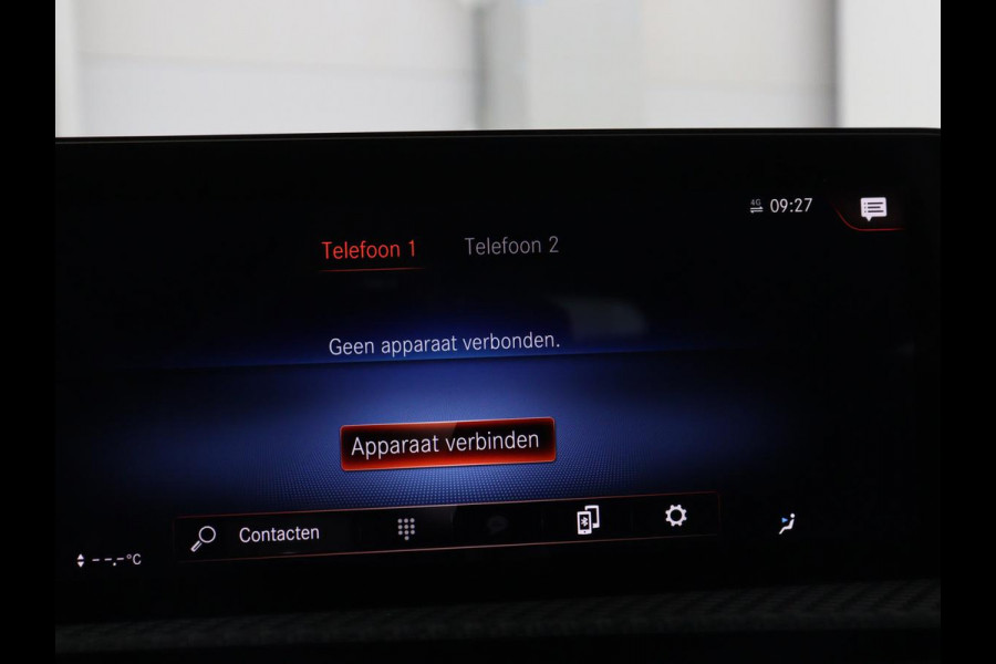 Mercedes-Benz A-Klasse 250e Style | SOH 92% | Stoelverwarming | Sfeerverlichting | Keyless | Camera | Navigatie | Widescreen | Half leder | Side Assist | Climate control | Bluetooth | PHEV | Plug In