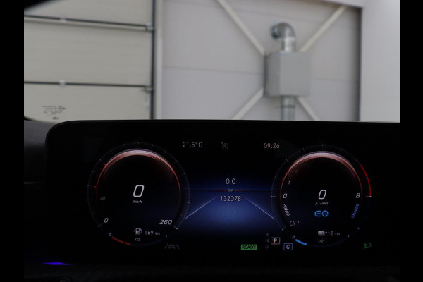 Mercedes-Benz A-Klasse 250e Style | SOH 92% | Stoelverwarming | Sfeerverlichting | Keyless | Camera | Navigatie | Widescreen | Half leder | Side Assist | Climate control | Bluetooth | PHEV | Plug In