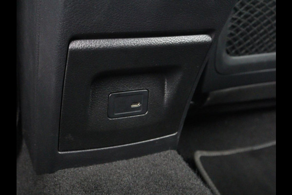 Mercedes-Benz A-Klasse 250e Style | SOH 92% | Stoelverwarming | Sfeerverlichting | Keyless | Camera | Navigatie | Widescreen | Half leder | Side Assist | Climate control | Bluetooth | PHEV | Plug In