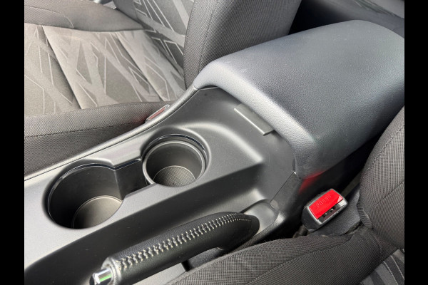 Kia cee'd 1.4 CVVT, CarPlay, Cruise, PDC, Camera