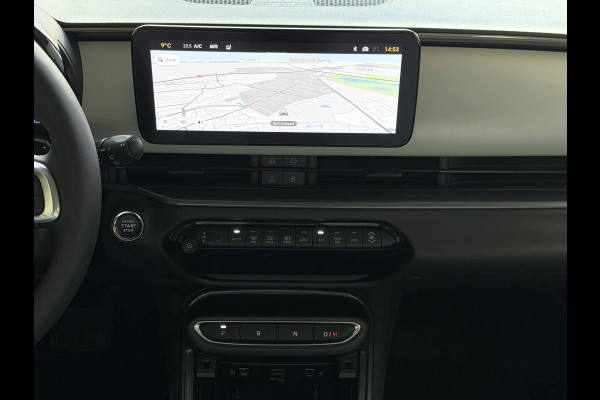 Fiat 600 1.2 HYBRID LA PRIMA STOELVERW. ELEK.KLEP LEER MASSAGE CAMERA CARPLAY ADAP.CRUISE ELEK.STOEL 18''LMV ✅ Top Auto Fiat Wijchen , 30 Jaar ervaring in Fiat , Wij leveren de : Icon / La Prima / Pop / Sport . Urban / Benzine / Hybrid . Met Fabrieksgarantie ✅