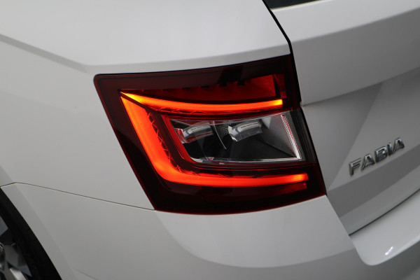 Škoda Fabia Combi 1.0 TSI Business Edition Cruise, LED, Apple Carplay, DAB, PDC