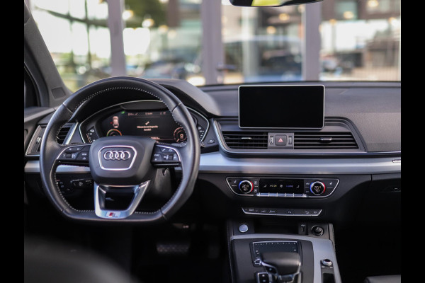 Audi Q5 55 TFSI e quattro Competition | S-Line | Luchtvering | Leder | Pano
