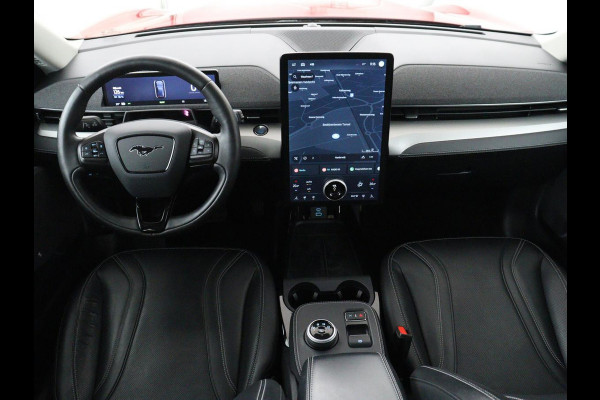 Ford Mustang Mach-E RWD 75 kWh | SOH 91% | Panoramadak | 360 Camera | Leder | Stoelverwarming | B&O Sound | Adaptive cruise | Park Assist | Keyless | Carplay | Navigatie | Full LED