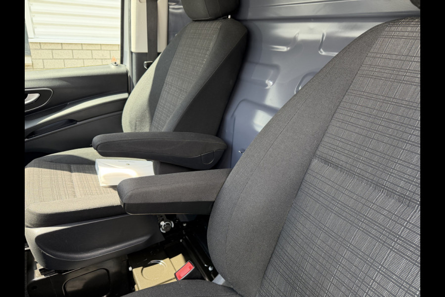 Mercedes-Benz Vito 114 CDI automaat Lang L2H1 / vaste prijs rijklaar € 24.950 ex btw / euro 6 / bpm vrij / lease vanaf € / trekhaak / airco / cruise / navigatie / camera / lichtmetalen velgen !