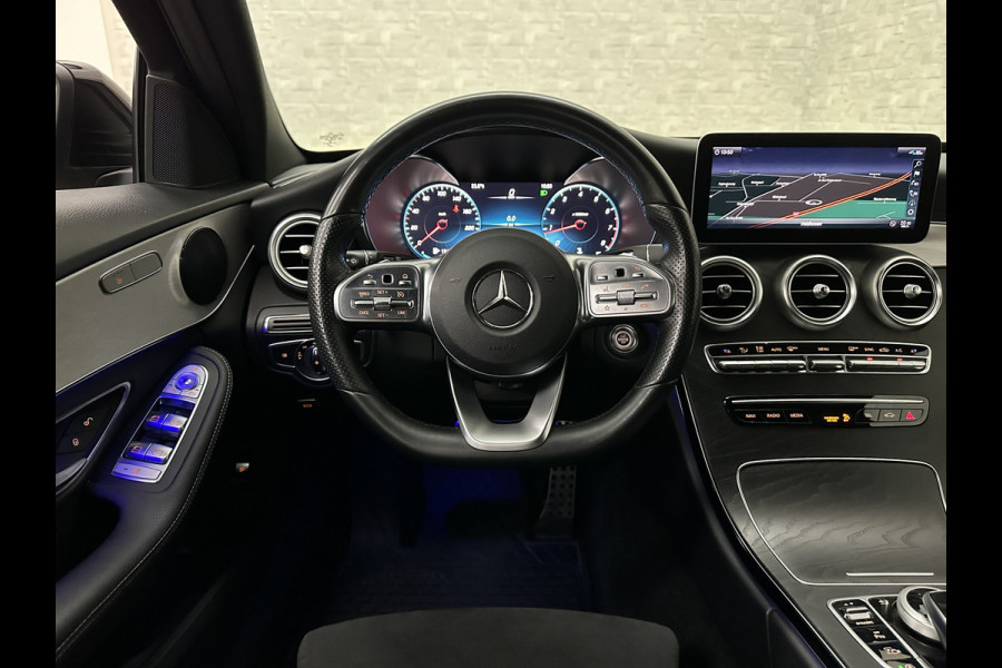 Mercedes-Benz C-Klasse Estate 180 AMG-Line | Origineel NL | Multibeam-LED | Widescreen | Sfeerverlichting | Night-Pakket | Stoelverwarming | Achteruitrij-Camera | Carplay | Comand Navi | Dealer Onderhouden | Draadloos Laden |