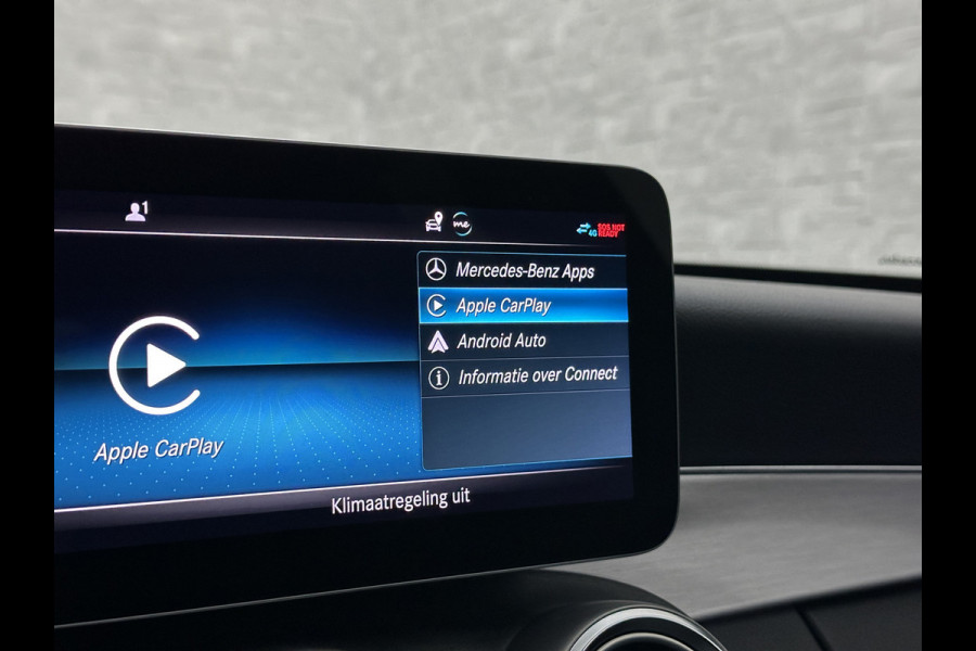 Mercedes-Benz C-Klasse Estate 180 AMG-Line | Origineel NL | Multibeam-LED | Widescreen | Sfeerverlichting | Night-Pakket | Stoelverwarming | Achteruitrij-Camera | Carplay | Comand Navi | Dealer Onderhouden | Draadloos Laden |
