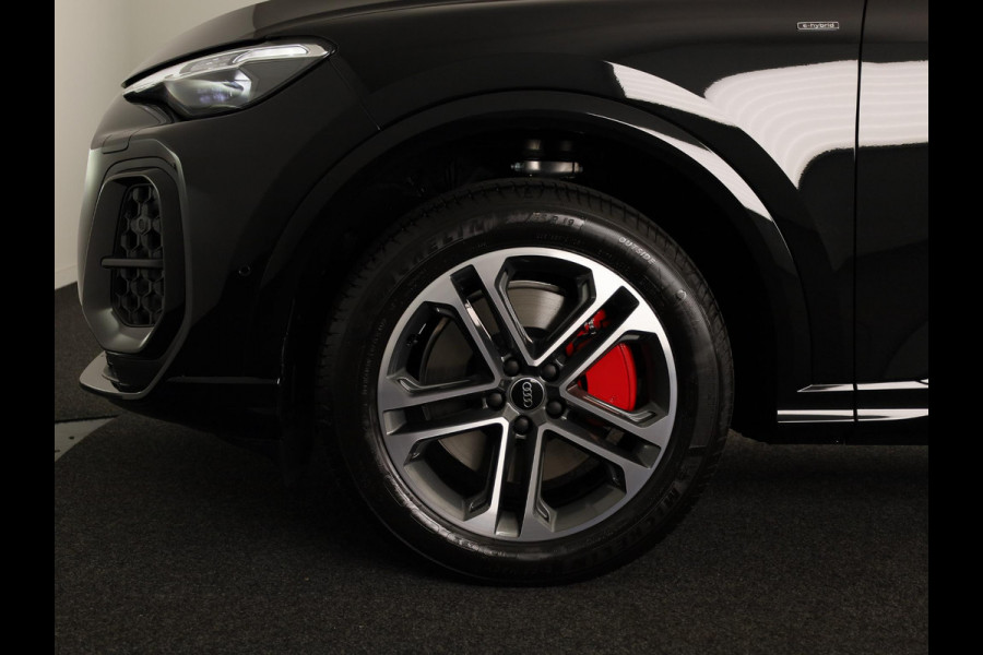 Audi Q5 S edition e-hybrid 299 pk | Techniekpakket plus | Panorama-glasdak | Optiekpakket zwart-glanzend | Geheugen bestuurdersstoel |