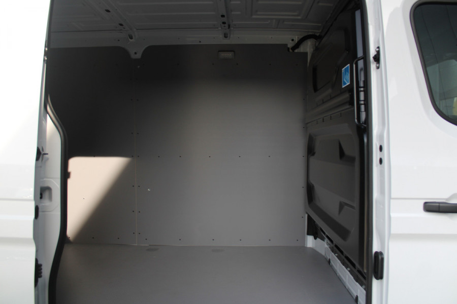 Renault Master E-Tech T35 L3H2 Advance long range 87 kWh 143pk - Camera - Trekhaak - Cruise - LED - Carplay/Android - Rijklaar