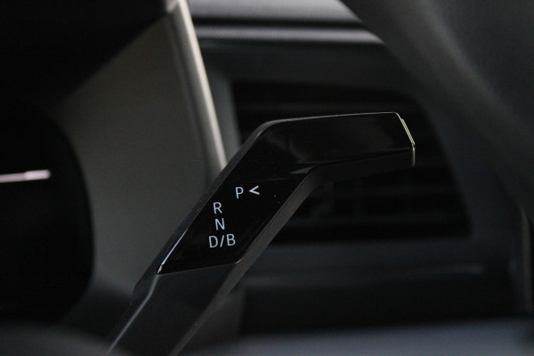 Renault Master E-Tech T35 L3H2 Advance long range 87 kWh 143pk - Camera - Trekhaak - Cruise - LED - Carplay/Android - Rijklaar