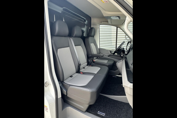 Volkswagen Crafter 35 2.0 TDI L3H3 Exclusive Facelift Automaat nieuw model!