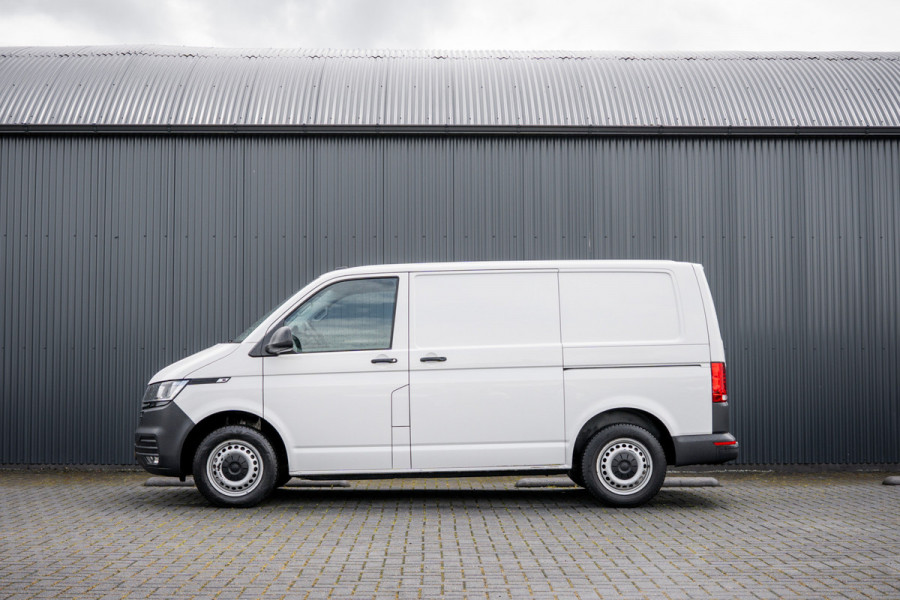 Volkswagen Transporter T6.1 2.0 TDI L1H1 | 150 PK | Automaat | 1e Eigenaar | Cruise | Carplay | Zijschuifdeur R+L | Airco