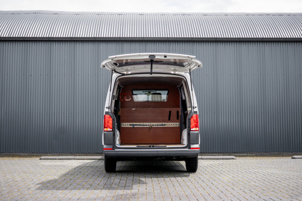 Volkswagen Transporter T6.1 2.0 TDI L1H1 | 150 PK | Automaat | 1e Eigenaar | Cruise | Carplay | Zijschuifdeur R+L | Airco