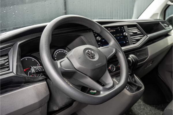 Volkswagen Transporter T6.1 2.0 TDI L1H1 | 150 PK | Automaat | 1e Eigenaar | Cruise | Carplay | Zijschuifdeur R+L | Airco