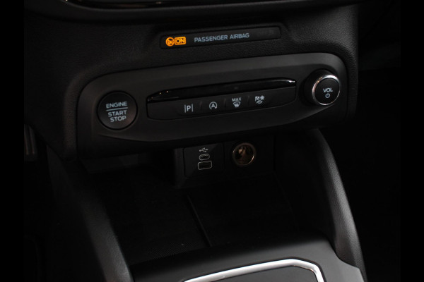 Ford FOCUS Wagon 1.0 EcoBoost Hybrid 155pk ST Line Cruise control Navigatie Climate Control Camera Parkeer sensoren DAB Led Lichtmetalen velgen