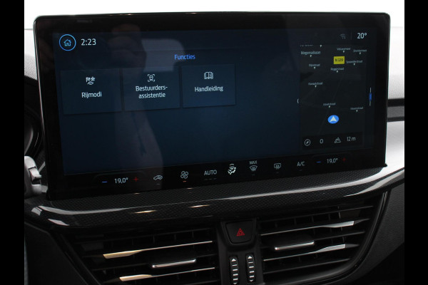 Ford FOCUS Wagon 1.0 EcoBoost Hybrid 155pk ST Line Cruise control Navigatie Climate Control Camera Parkeer sensoren DAB Led Lichtmetalen velgen