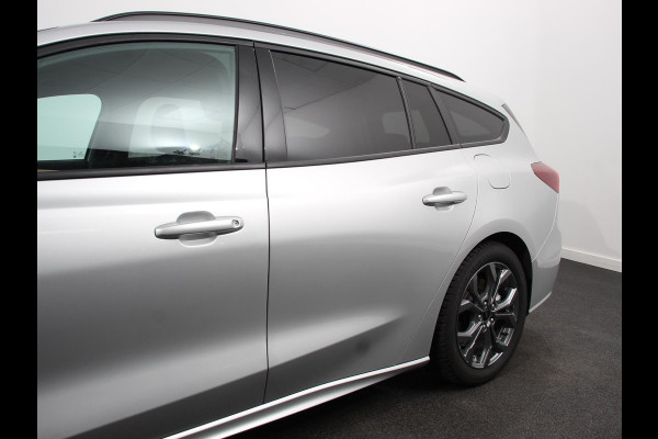 Ford FOCUS Wagon 1.0 EcoBoost Hybrid 155pk ST Line Cruise control Navigatie Climate Control Camera Parkeer sensoren DAB Led Lichtmetalen velgen