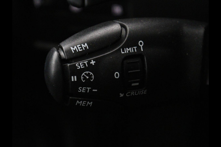 Citroën C5 Aircross 1.6 Plug in Hybrid Business | SOH 88,4% | Stoelverwarming | Carplay | Full LED | Climate control | Side Assist | Bluetooth | Cruise control | Parkeerhulp | PHEV | Plug In