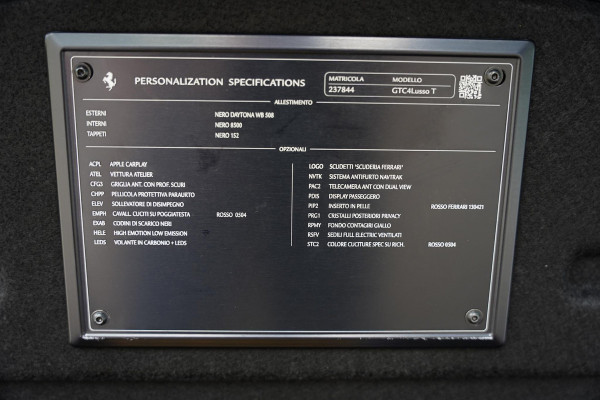 Ferrari GTC4Lusso T 3.9 V8 / Atelier Car / Passenger Display
