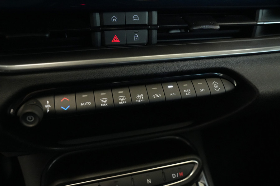 Fiat 600 1.2 Hybrid Urban Cruise/Climate Carplay PDC Camera Keyless Entry/Start