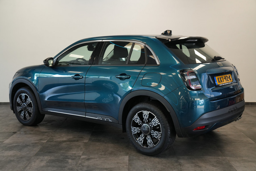 Fiat 600 1.2 Hybrid Urban Cruise/Climate Carplay PDC Camera Keyless Entry/Start