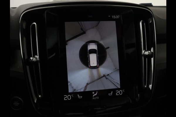 Volvo XC40 1.5 T5 Recharge Inscription | SOH 89,7% | Panoramadak | Leder | 360 Camera | Trekhaak | Stoelverwarming | Adaptive cruise | Memory | Carplay | Navigatie | Keyless | Full LED | Parkeerhulp | PHEV | Plug In