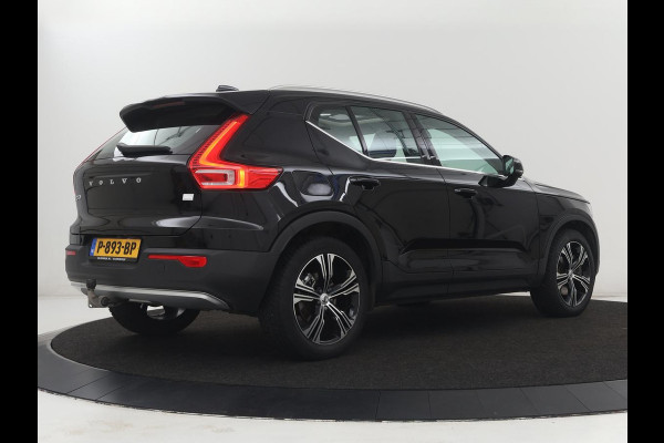 Volvo XC40 1.5 T5 Recharge Inscription | SOH 89,7% | Panoramadak | Leder | 360 Camera | Trekhaak | Stoelverwarming | Adaptive cruise | Memory | Carplay | Navigatie | Keyless | Full LED | Parkeerhulp | PHEV | Plug In