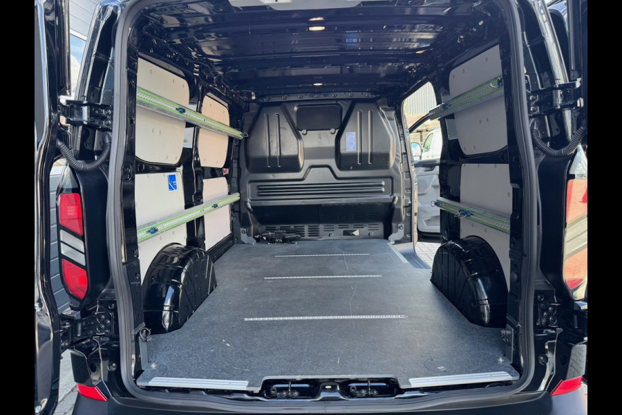 Ford Transit Custom 320 2.0 TDCI L1H1 Trend 136pk | Navi | Expressline | Camera | BLIS | ACC | Winterpack | GARANTIE 2028