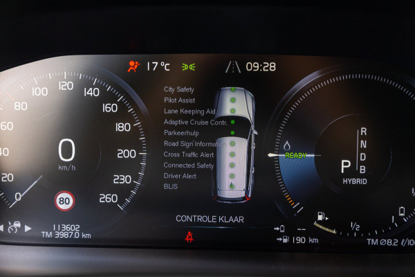 Volvo V60 2.0 T8 Twin Engine AWD Inscription Panoramadak I Leder I Adaptive Cruise I Pilot Assist I Blis I Lane Keeping I Trekhaak
