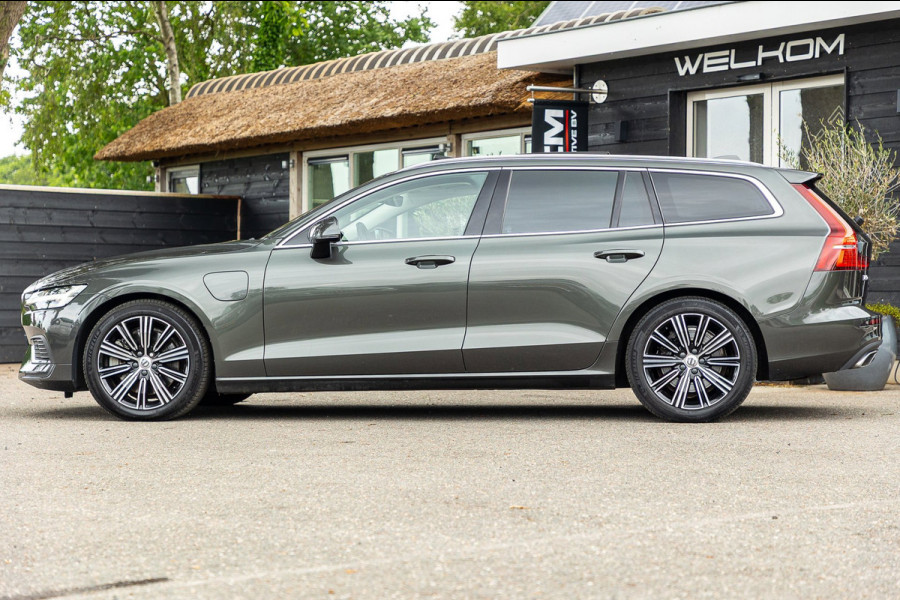 Volvo V60 2.0 T8 Twin Engine AWD Inscription Panoramadak I Leder I Adaptive Cruise I Pilot Assist I Blis I Lane Keeping I Trekhaak