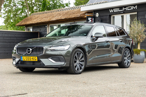 Volvo V60 2.0 T8 Twin Engine AWD Inscription Panoramadak I Leder I Adaptive Cruise I Pilot Assist I Blis I Lane Keeping I Trekhaak