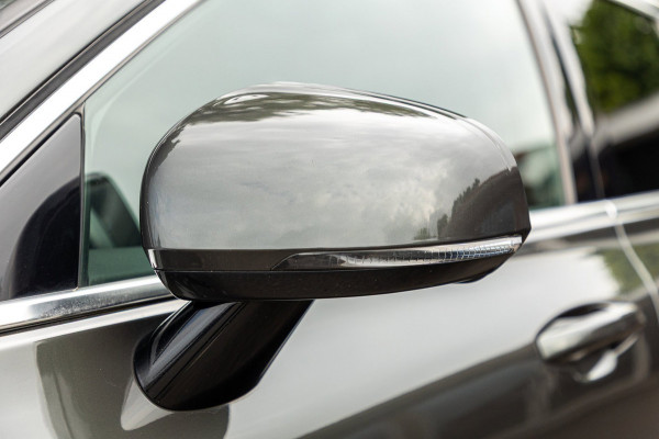 Volvo V60 2.0 T8 Twin Engine AWD Inscription Panoramadak I Leder I Adaptive Cruise I Pilot Assist I Blis I Lane Keeping I Trekhaak