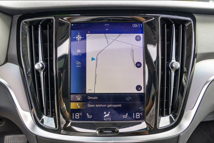 Volvo V60 2.0 T8 Twin Engine AWD Inscription Panoramadak I Leder I Adaptive Cruise I Pilot Assist I Blis I Lane Keeping I Trekhaak