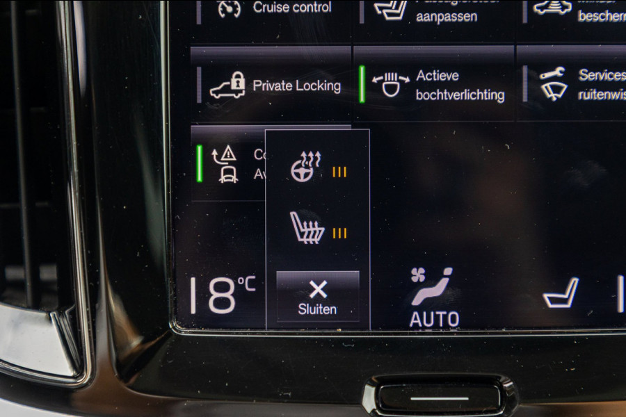 Volvo V60 2.0 T8 Twin Engine AWD Inscription Panoramadak I Leder I Adaptive Cruise I Pilot Assist I Blis I Lane Keeping I Trekhaak