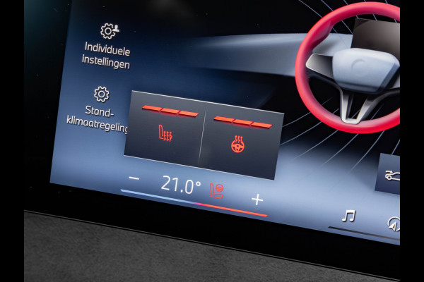 BMW iX xDrive60 112kWh - M-Sport - Trekhaak - ACC - M-Zetels - Head-up - Harman Kardon
