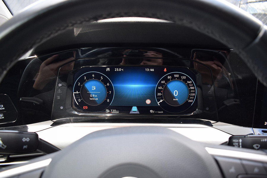 Volkswagen Golf Variant 1.0 TSI Life | Apple CarPlay | LED | Camera | ACC